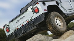 Hummer trucks vehicles