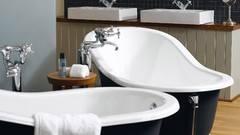 Interior design towels mirrors sinks bathtubs