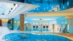 Interior houses swimming pools