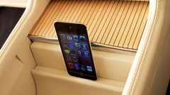 Interior ipod touch Bentley Mulsanne