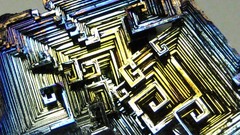 Iridescence bismuth