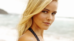 Isabel Lucas