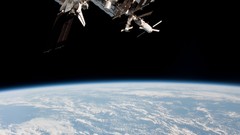 Iss Earth space shuttle