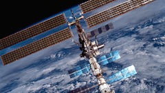 Iss on August 2001