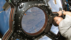 Iss room spaceships International