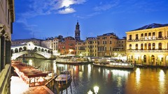 Italy venice canal rialto bridge grand