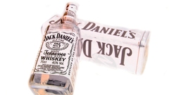 Jack daniels whisky white