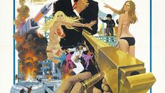 James bond Roger Moore