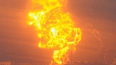 Japan explosions tsunami