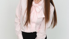 Japanese office idol models Airi (Queens Blade)