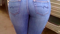 Jeans ass