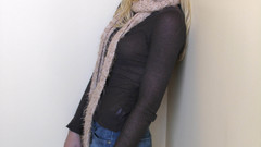 Jeans Elisabeth Harnois scarfs