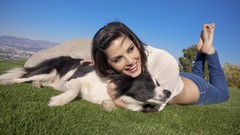 Jeans pornstars Sunny Leone tight pants