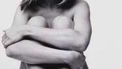 Jennifer aniston greyscale