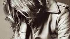 Jennifer aniston monochrome Elle