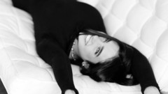 Jennifer Connelly monochrome greyscale