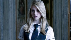 Jenny Humphrey blondes woman