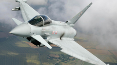 Jet eurofighter Typhoon high