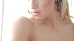 Jordan Carver Sadie