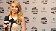 Juice Celebrity blondes microphones emma roberts mtv movie 