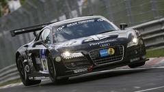 Jump cars audi r8 racing