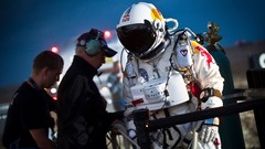 Jump Sports Red Bull Felix Baumgartner base jumping extreme 