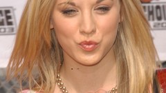 Kaley cuoco