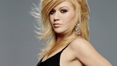 Kelly clarkson