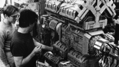 Kg 2010 studio Leonov