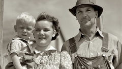 Kids amp farmer AUG 1940 laredo