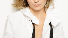 Kirsten Dunst Actress blondes gray eyes