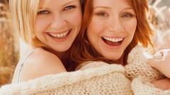 Kirsten Dunst bryce dallas howard