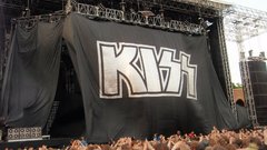 Kiss Music band bands