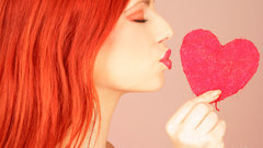 Kissing Hearts Ariel Piper