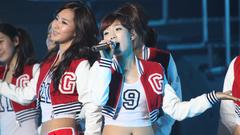 Korean singers Kim Taeyeon