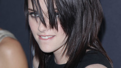Kristen Stewart short hair
