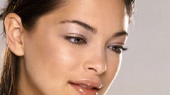 Kristin Kreuk