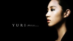 Kwon Yuri k-pop black