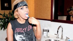 Lady gaga blondes singers