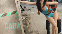 Lady gaga singers hips