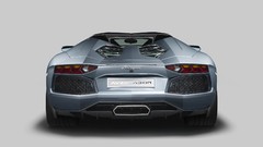 Lamborghini-Aventador