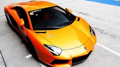 Lamborghini aventador lp700-4