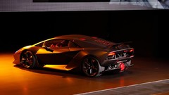 Lamborghini Sesto Elemento
