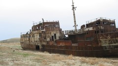 Landscapes desert rust shipwrecks