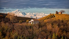 Landscapes Mountains panorama Italy italia Piemonte Langhe