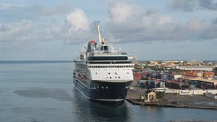 Landscapes ocean ships port Seals dock