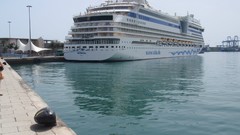 Landscapes ocean ships port Seals dock