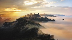 Landscapes sunrise fog nature yellow Mountains clouds white 