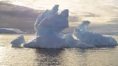Landscapes water icebergs