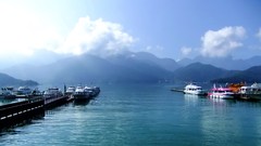 Landscapes water Mountains clouds ships Boats dock lakes piers 